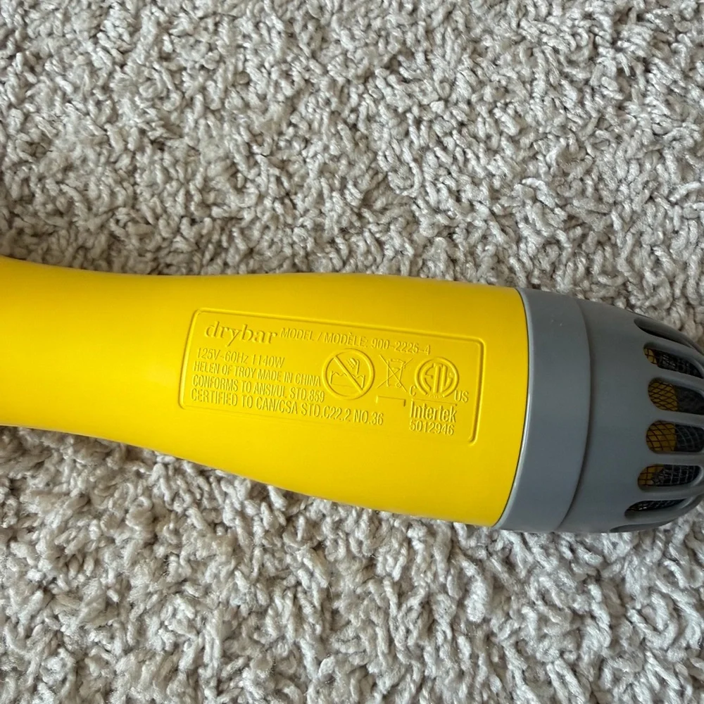 Drybar Blow Dryer Brush - Picture 13 of 13